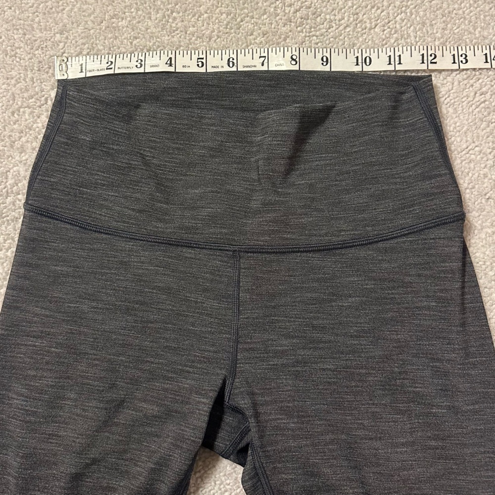 Lululemon Wunder Under Hi-Rise 7/8 Tight
Heathered Black Gray Leggings Luxtreme - Picture 7 of 15